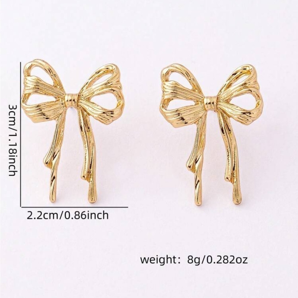 Double bow gold stud earrings soft girl era 2026 trendy season - Picture 5 of 5
